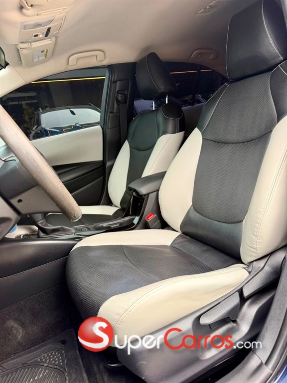 2020 Toyota Corolla LE — foto 6 / 9