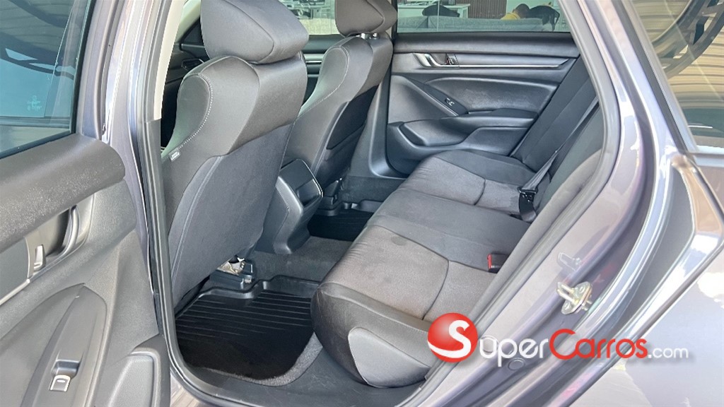2020 Honda Accord LX — foto 6 / 9