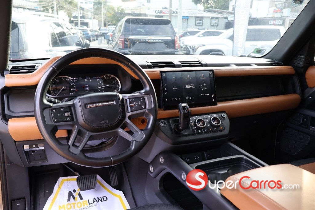 2023 Land Rover Defender 110 SE — foto 6 / 10