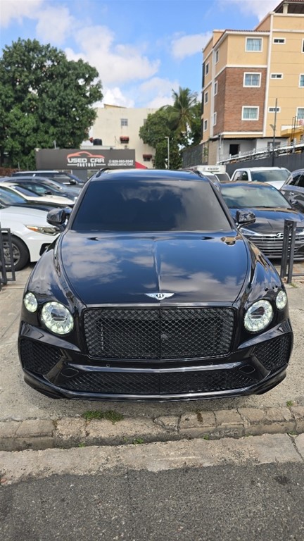 2023 Bentley Bentayga