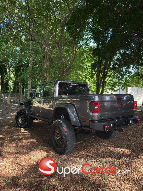 2021 Jeep Gladiator Rubicon — foto 2 / 11