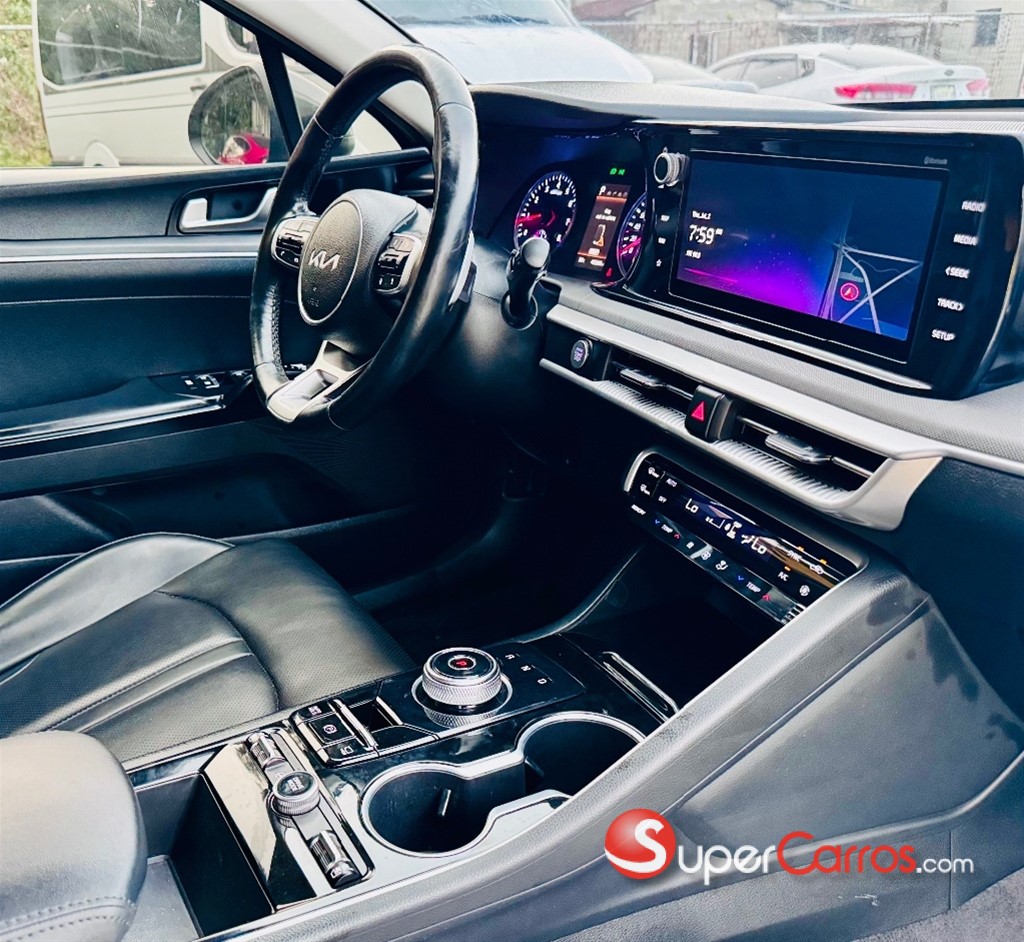 2022 Kia K-5 Prestige — foto 7 / 11