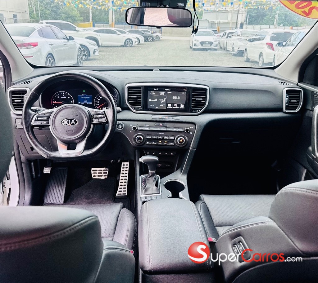 2020 Kia Sportage CRDI — foto 7 / 10