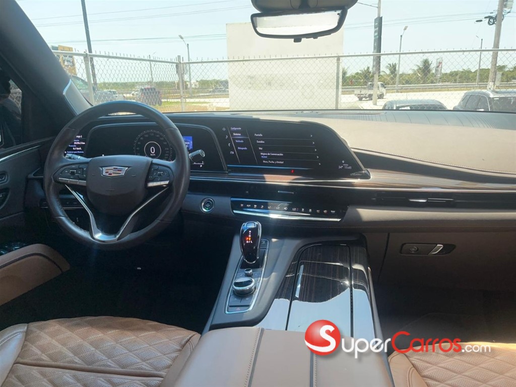 2023 Cadillac Escalade Premium Luxury — foto 10 / 12