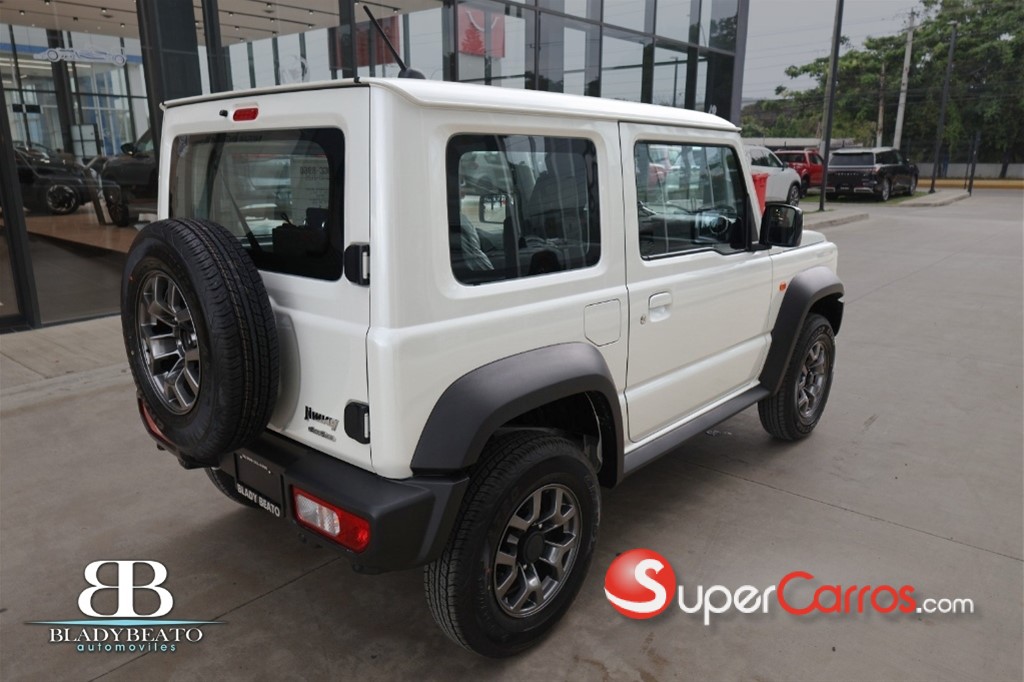 2027 Suzuki Jimny GLX — foto 8 / 12