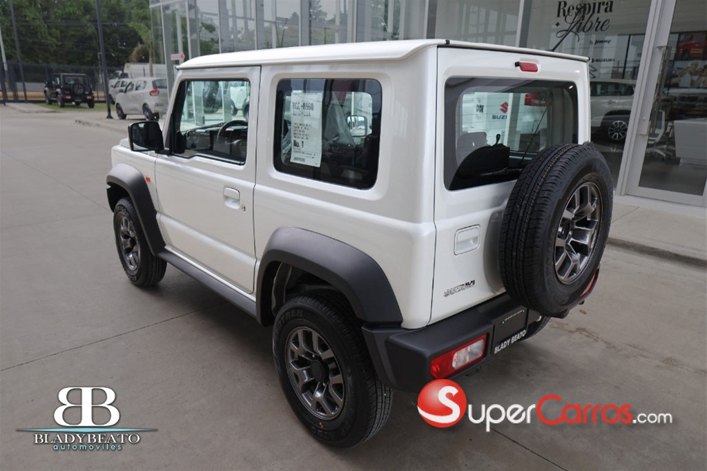 2027 Suzuki Jimny GLX — foto 10 / 12