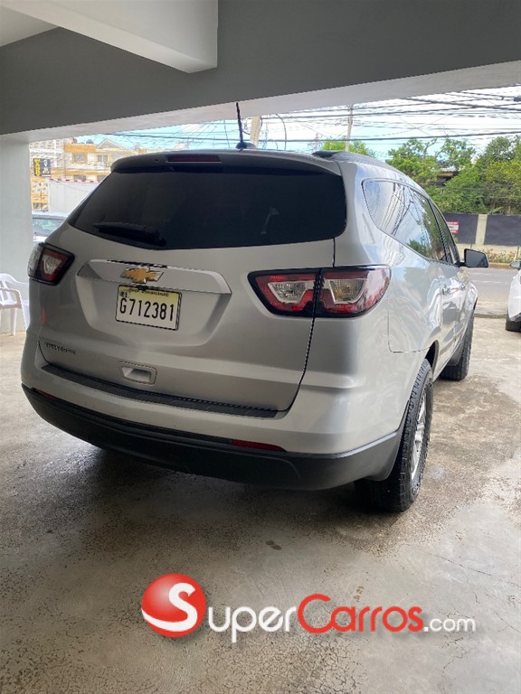2017 Chevrolet Traverse LS — foto 6 / 11