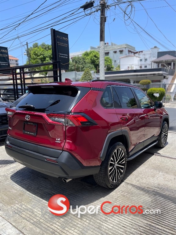 2021 Toyota RAV4 LE PLUS — foto 6 / 12
