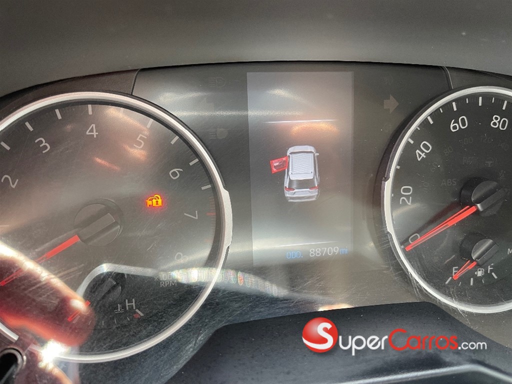 2021 Toyota RAV4 LE PLUS — foto 12 / 12