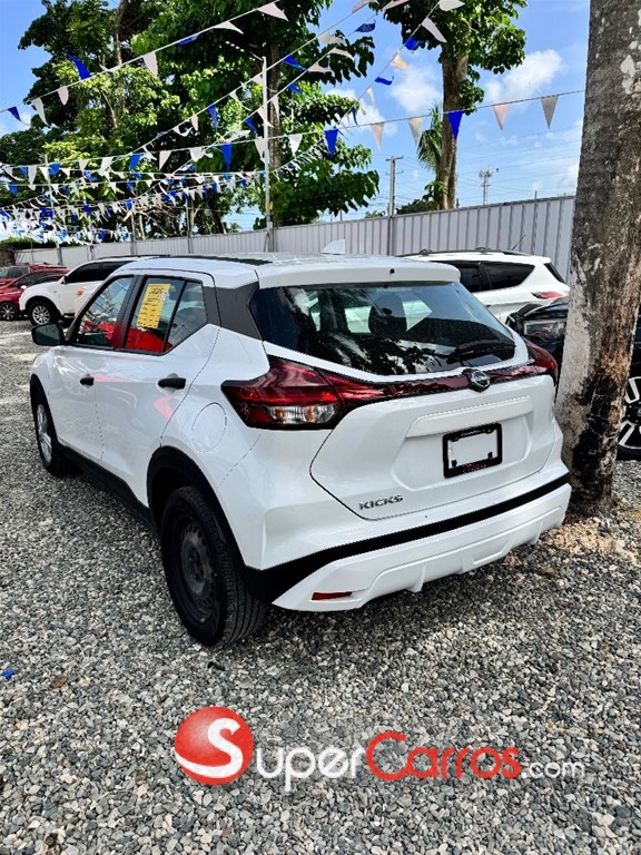 2023 Nissan Kicks — foto 9 / 10