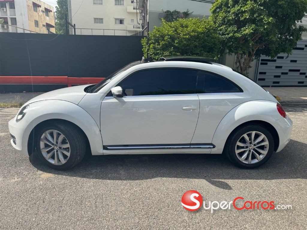 2015 Volkswagen Beetle — foto 4 / 12
