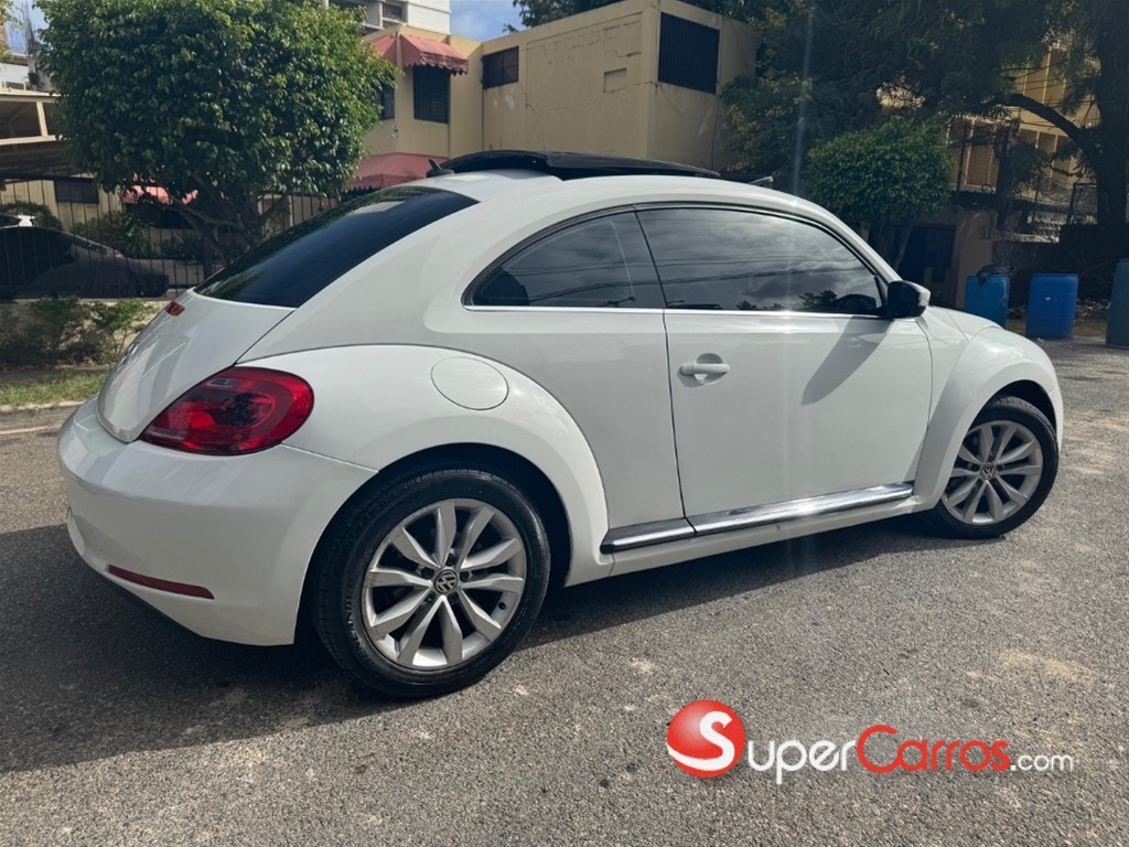 2015 Volkswagen Beetle — foto 5 / 12