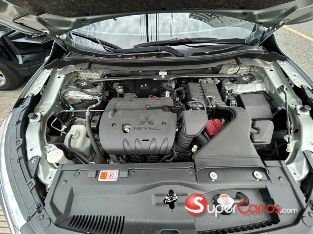 2024 Mitsubishi Motors Eclipse Cross — foto 12 / 12
