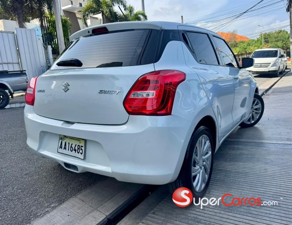 2024 Suzuki Swift GL+ — foto 4 / 10