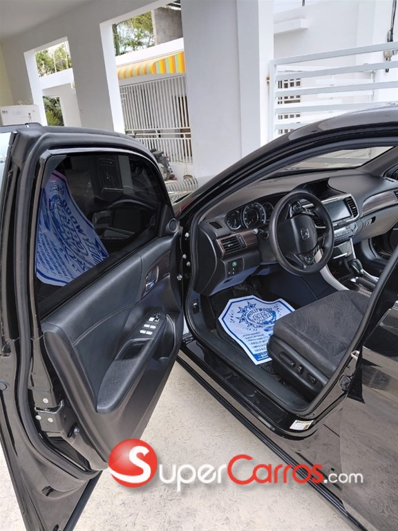 2016 Honda Accord — foto 4 / 8