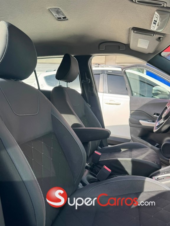 2019 Nissan Kicks — foto 2 / 10