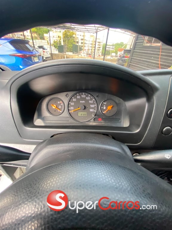 2016 Suzuki APV — foto 2 / 10