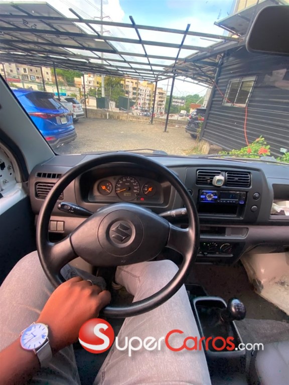 2016 Suzuki APV — foto 3 / 10