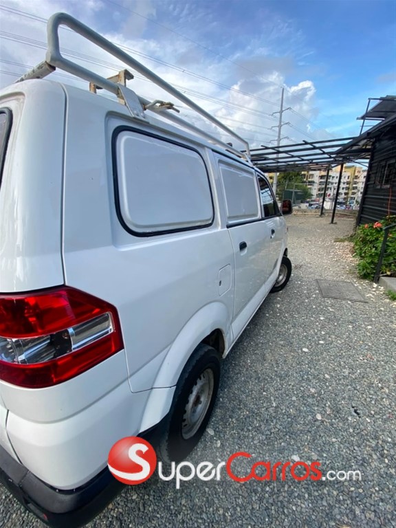 2016 Suzuki APV — foto 6 / 10