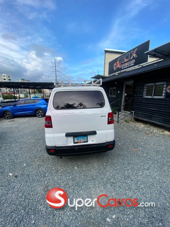 2016 Suzuki APV — foto 8 / 10