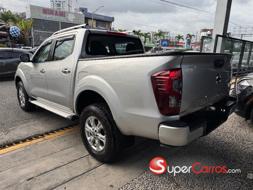 2021 Nissan Navara XE — foto 6 / 10