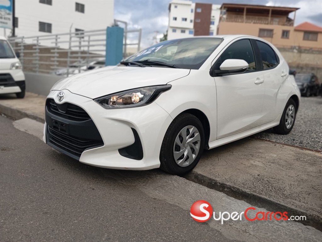 2021 Toyota Yaris — foto 2 / 11
