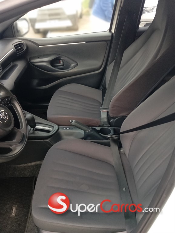 2021 Toyota Yaris — foto 7 / 11