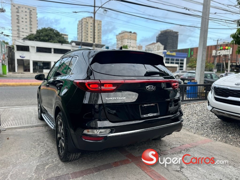 2022 Kia Sportage LX — foto 5 / 12