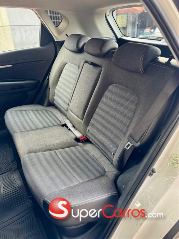 2023 Kia Sonet — foto 12 / 12