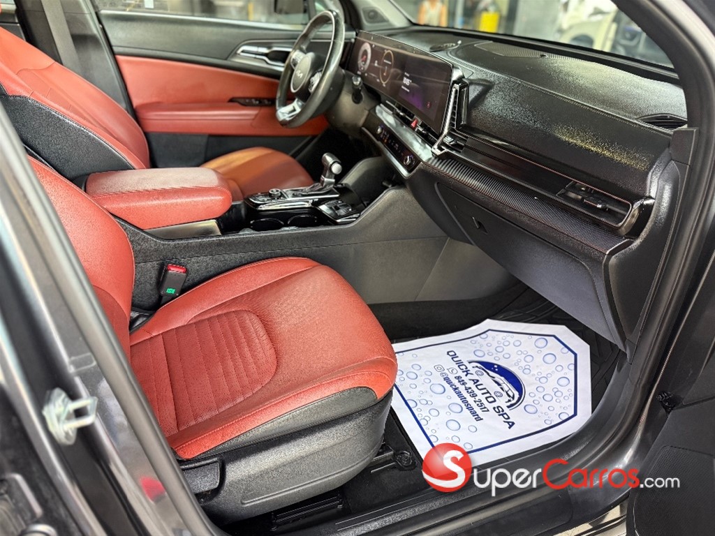 2024 Kia Sportage CRDI — foto 9 / 12