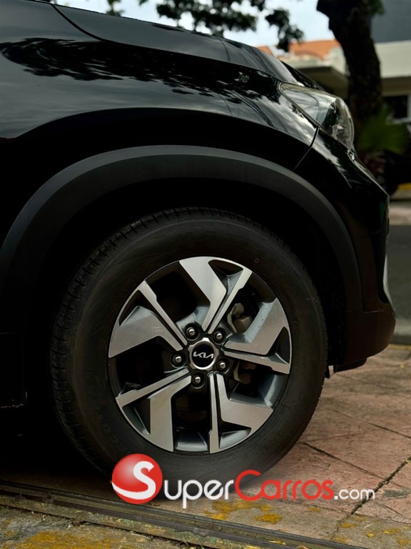 2023 Kia Sonet — foto 5 / 12