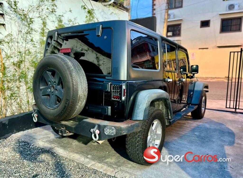 2017 Jeep Wrangler Sport — foto 4 / 10