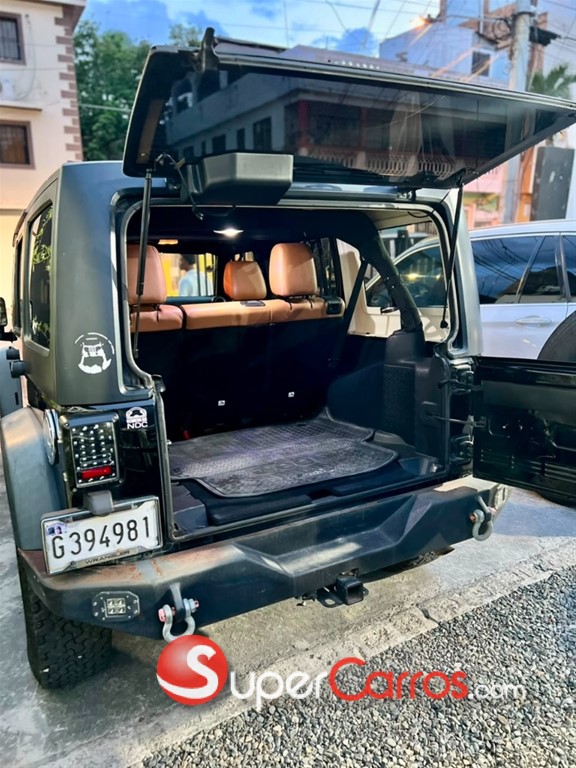2017 Jeep Wrangler Sport — foto 5 / 10