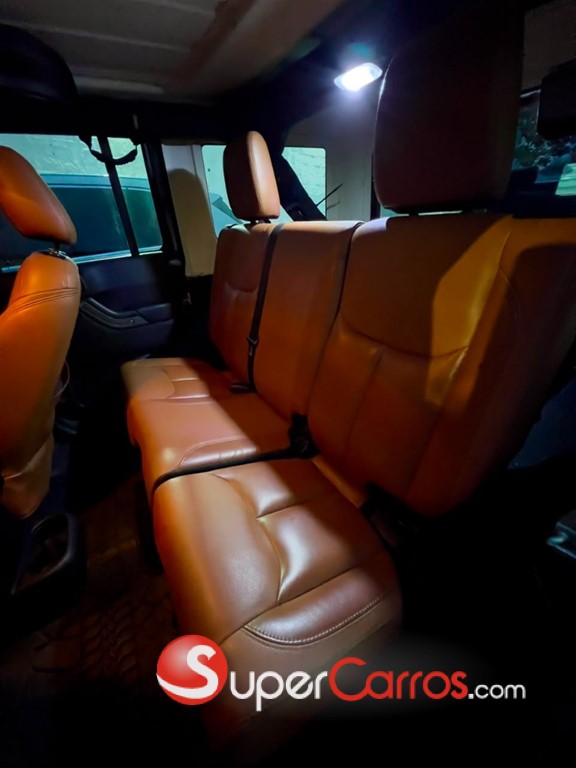 2017 Jeep Wrangler Sport — foto 6 / 10