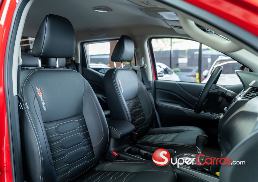 2026 Nissan Frontier Pro-4X — foto 3 / 12