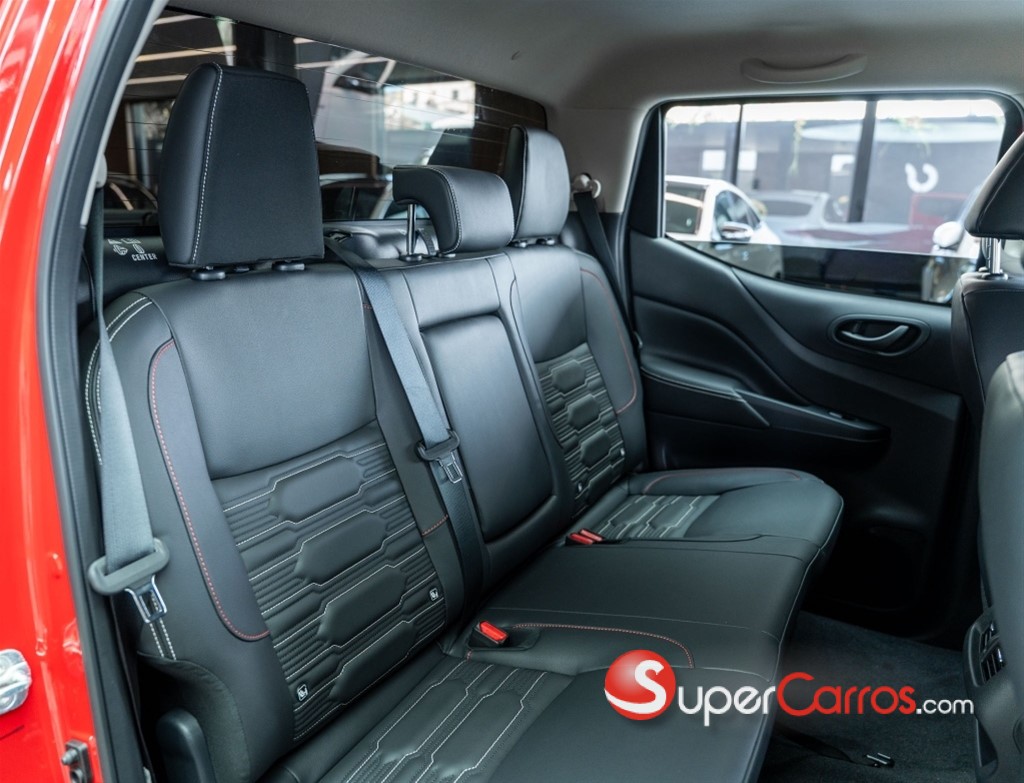 2026 Nissan Frontier Pro-4X — foto 4 / 12