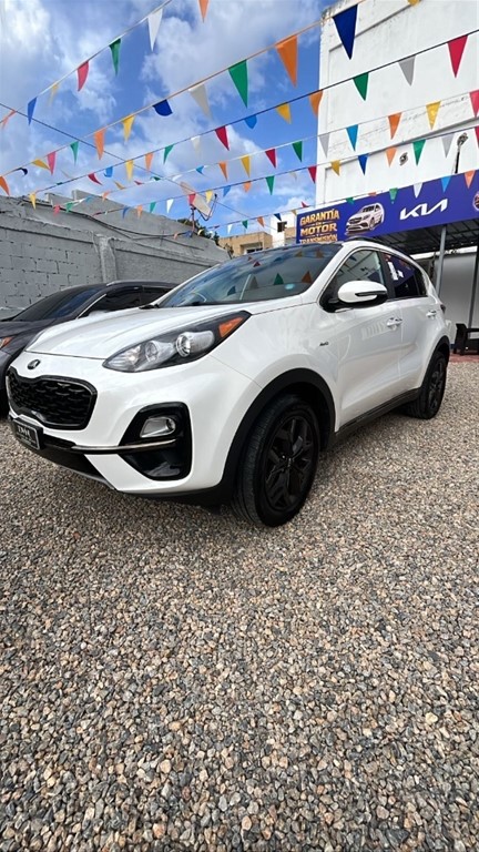 2020 Kia Sportage S — foto 2 / 10
