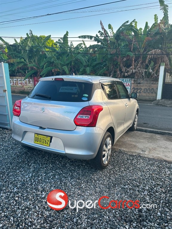 2020 Suzuki Swift GL+ — foto 5 / 9