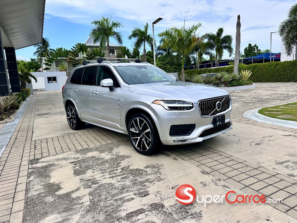 2020 Volvo XC90 Momentum T6 — foto 3 / 12