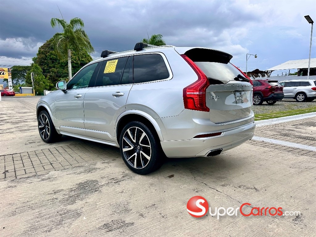 2020 Volvo XC90 Momentum T6 — foto 4 / 12