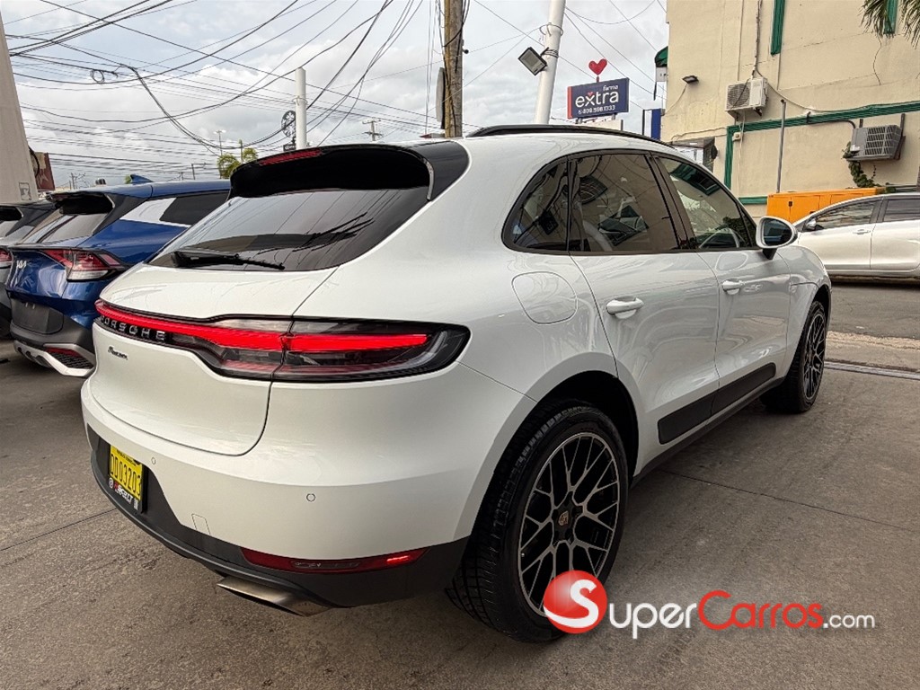 2020 Porsche Macan — foto 3 / 12