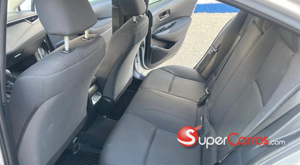 2024 Toyota Corolla LE — foto 7 / 11