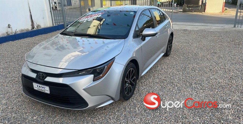 2024 Toyota Corolla LE — foto 9 / 11