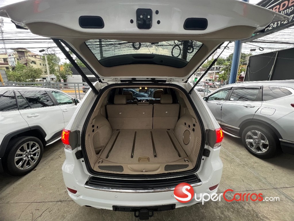 2014 Jeep Grand Cherokee Overland — foto 11 / 12