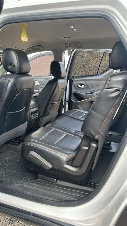 2019 Chevrolet Traverse LS — foto 4 / 5