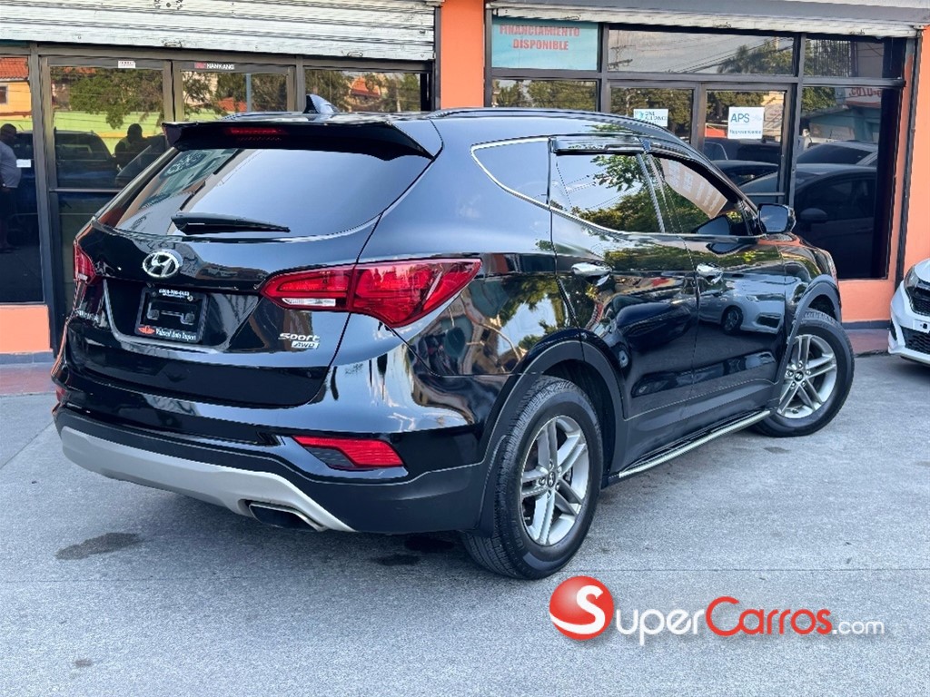 2017 Hyundai Santa Fe Sport — foto 6 / 11