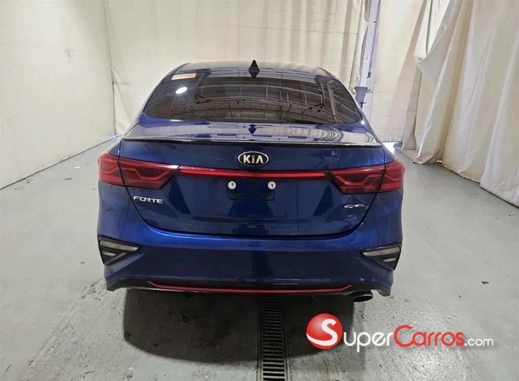 2021 Kia Forte GT Line — foto 11 / 12
