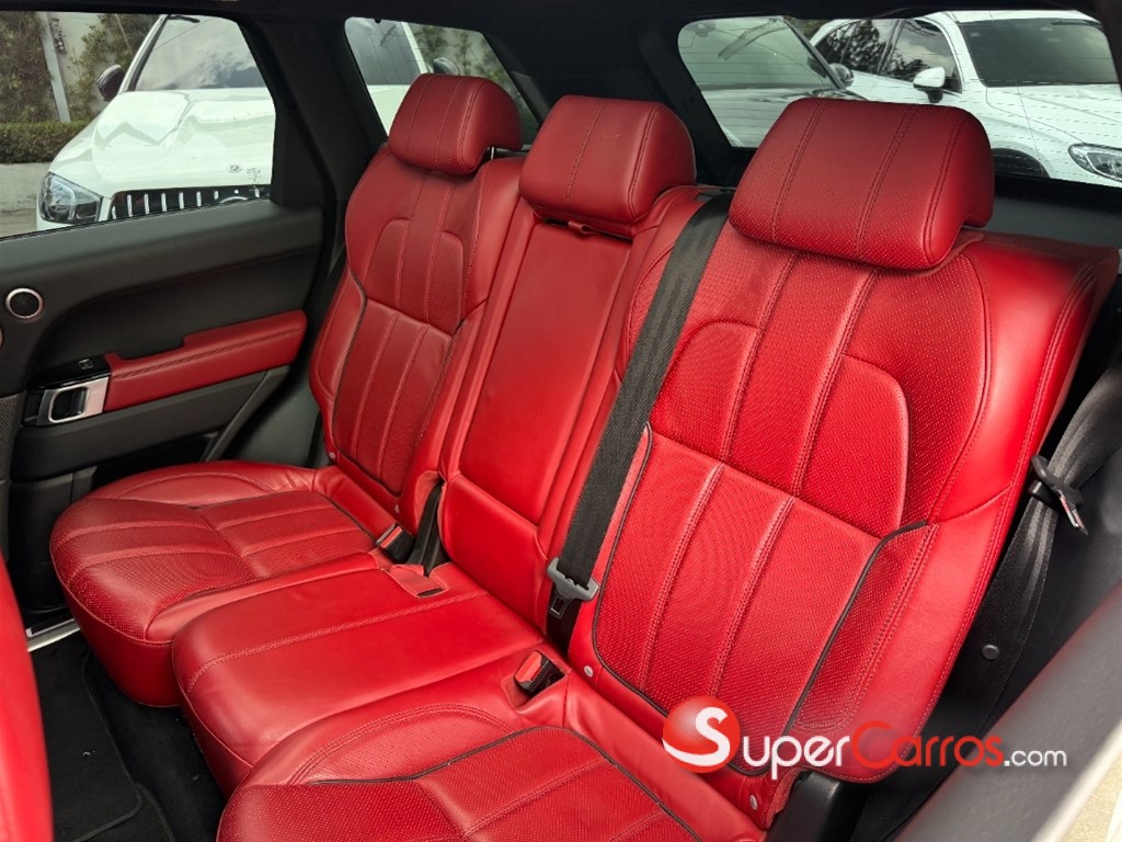 2016 Land Rover Range Rover HSE — foto 10 / 11