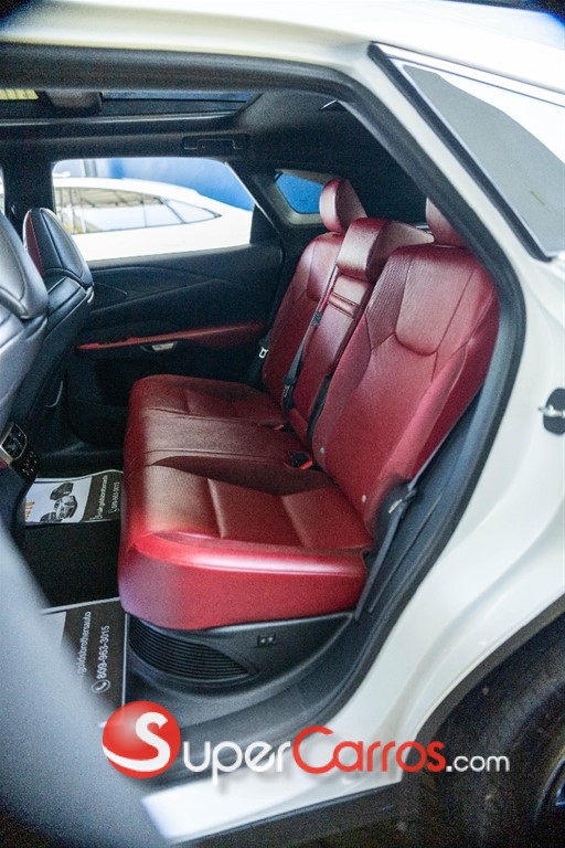 2023 Lexus RX 500H F Sport Performance — foto 8 / 12