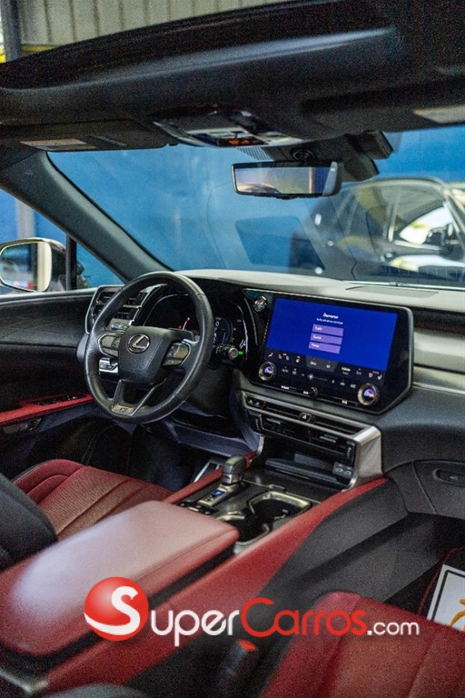 2023 Lexus RX 500H F Sport Performance — foto 9 / 12